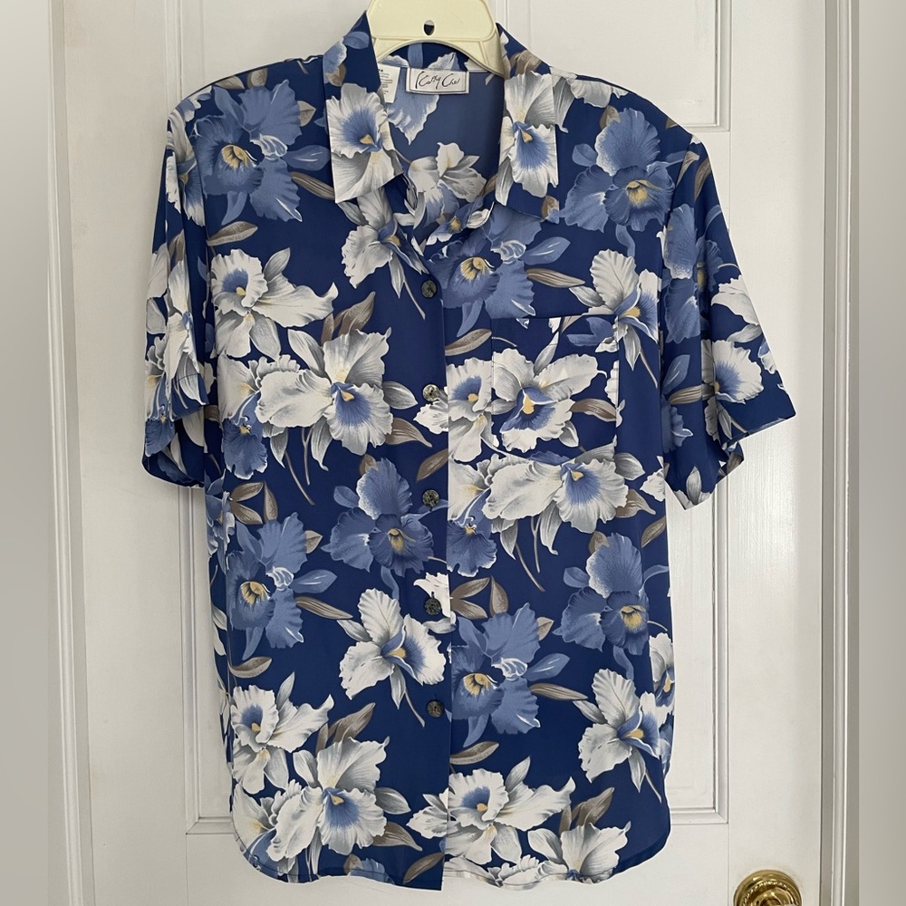 Size 16 Cattleya orchid Blouse
